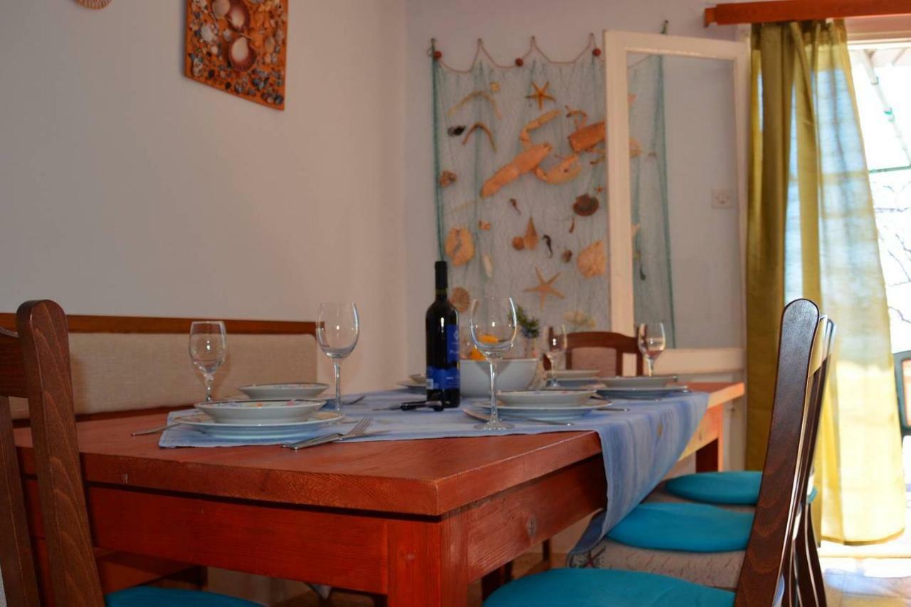 Holiday House Maretta - Apartment No 1 Lukovo Šugarje Екстериор снимка